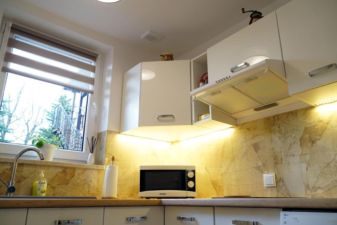 Apartament Naleczow Dom Pod Orzechami ภายนอก รูปภาพ